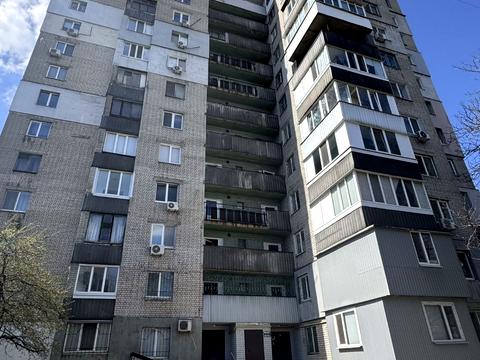 квартира по адресу Строителей ул., 15-А