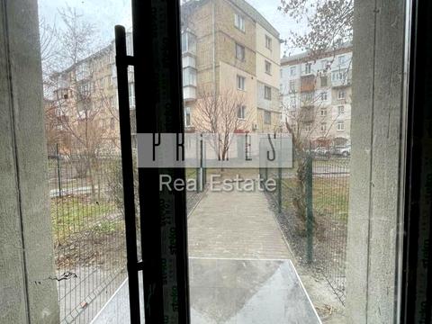 комерційна за адресою Олександра Копиленка вул., 3