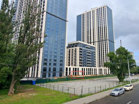 комерційна за адресою Академіка Заболотного вул., 1-А