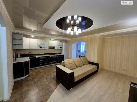квартира за адресою Героїв Крут вул. (Червоних Курсантів), 4б