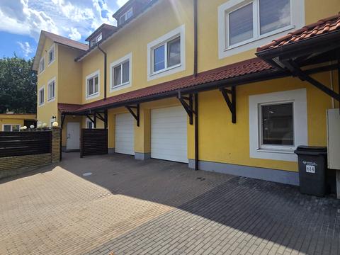 будинок за адресою Локомотивна вул., 23