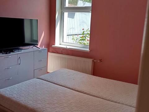 дом по адресу Горіхова