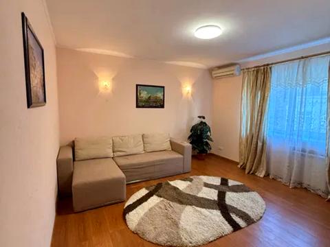квартира за адресою Хорива вул., 33