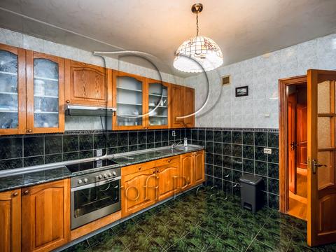 квартира за адресою Ревуцького вул., 42-Б