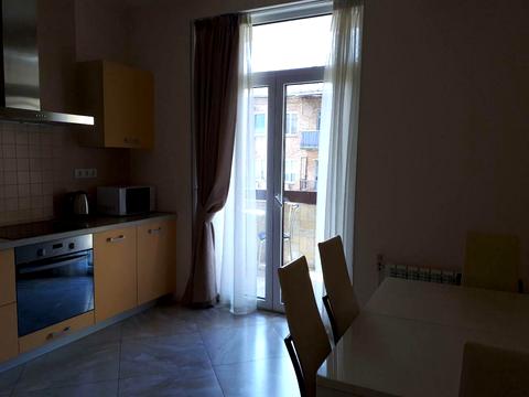 квартира за адресою Гоголівська вул., 14