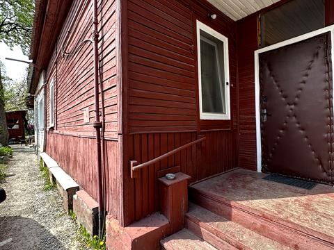 будинок за адресою 1 травня