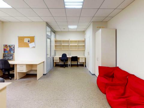 коммерческая по адресу Катерини Білокур ул., 1