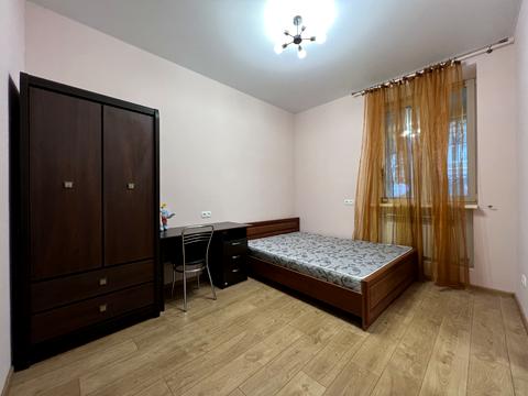 квартира за адресою 93-ї Холодноярської Бригади вул., 8