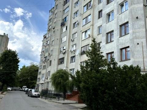 квартира за адресою Зеновія Красівського вул., 13