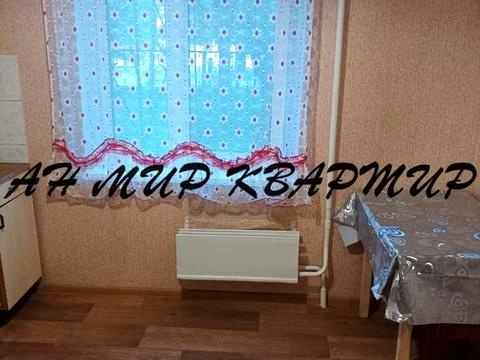 квартира за адресою Євгена Коновальця бульв. (Маршала Конєва), 100