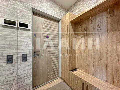 квартира за адресою Лахтинська вул., 11