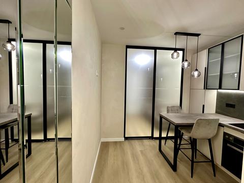 квартира за адресою Олега Мудрака вул. (Генерала Наумова), 1-Б