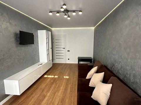 квартира по адресу Андрея Мельника ул., 10