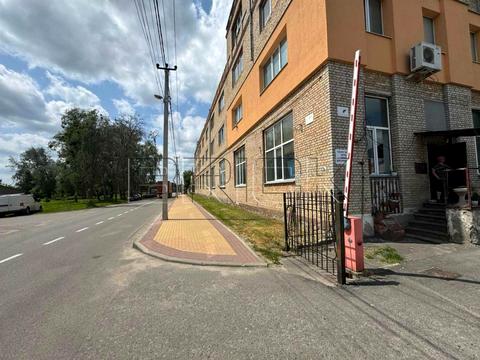 коммерческая по адресу Горького ул., 8