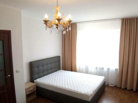 квартира за адресою Софії Русової вул., 5-Б