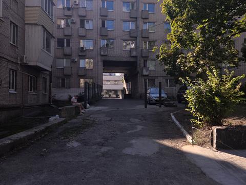 коммерческая по адресу Резничная, 9
