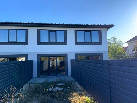 будинок за адресою 60-та Садова вул.