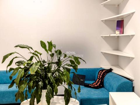 комерційна за адресою Сім'ї Прахових вул. (Гайдара), 58