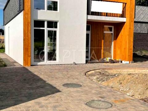 будинок за адресою Янтарна