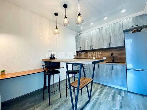 квартира по адресу Тадея Рыльского бульв., 1