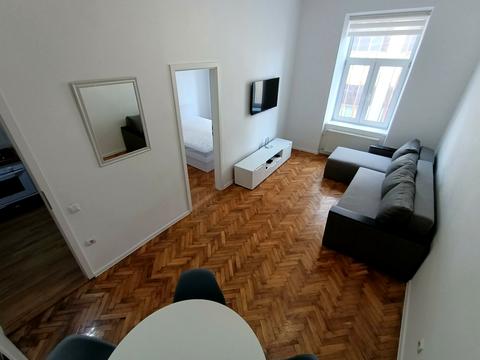 квартира за адресою Валова вул., 5