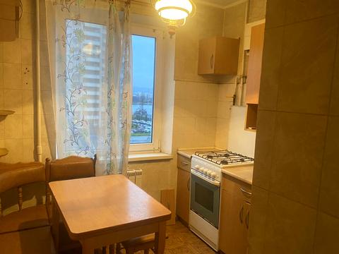 квартира за адресою Героїв полку "Азов" вул. (Маршала Малиновського), 13