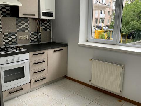 квартира за адресою Амосова пров., 6