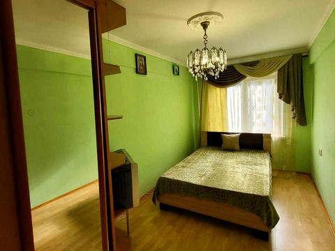 квартира за адресою Михайла Максимовича вул., 9а