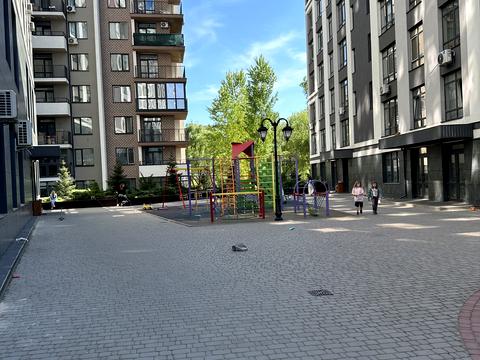 комерційна за адресою Лісківська вул., 37