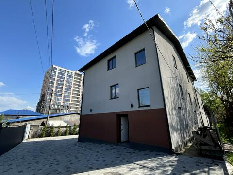 будинок за адресою Печерський узвіз (Балашовський), 33
