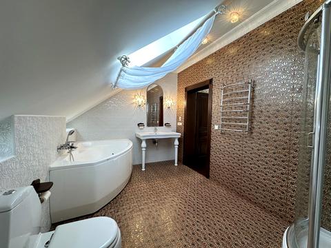 дом по адресу Молодіжна, 24