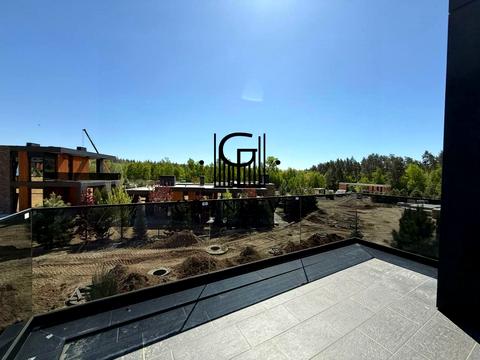 будинок за адресою с. Лісники, Ватутіна пров.