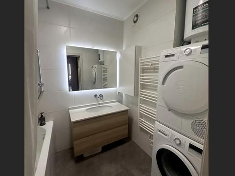 квартира за адресою Европейского союза, 41