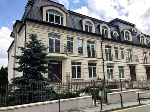 коммерческая по адресу Новоселицкая ул., 2