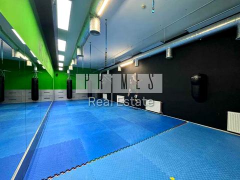 коммерческая по адресу Евгения Коновальца ул. (Щорса), 32-Б