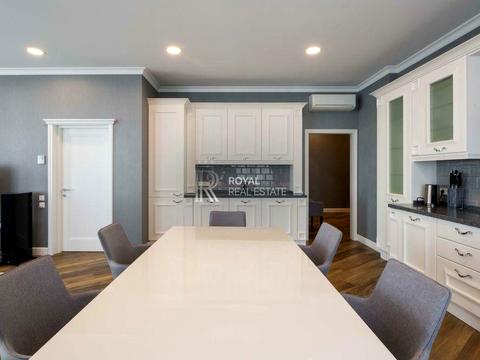 квартира за адресою Андрія Верхогляда вул. (Михайла Драгомирова), 9