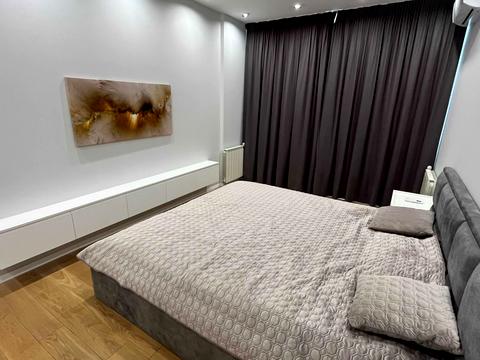 квартира за адресою Регенераторна вул., 4