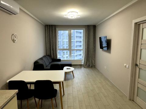 квартира за адресою Ревуцького вул., 40-В