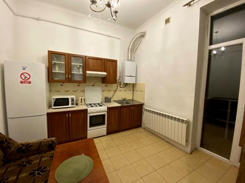 квартира за адресою Миколи Лисенка вул., 4