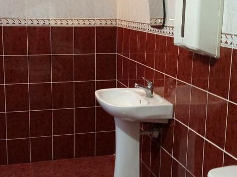 коммерческая по адресу Исполкомовская ул., 7
