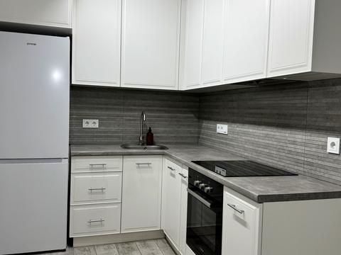 квартира за адресою Регенераторна вул., 4 к15