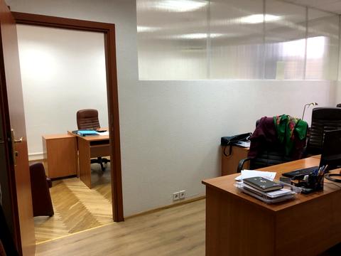 комерційна за адресою Болсуновська вул. (Сергія Струтинського), 8