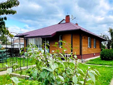 будинок за адресою Нова