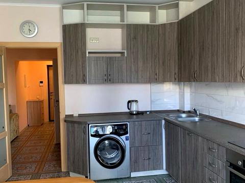 квартира по адресу Александра Попова ул., 3