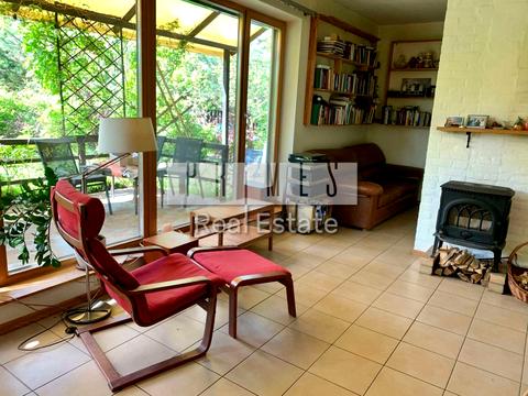 будинок за адресою Василя Погрібного пров.