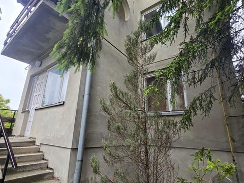 будинок за адресою Андрія Сахарова вул.