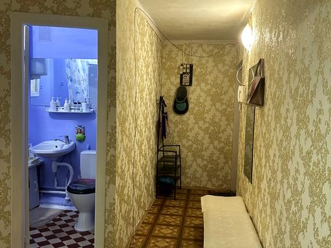 квартира за адресою Космонавтів вул., 18