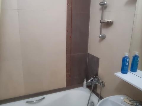 квартира за адресою Червоної Калини просп. (Володимира Маяковського), 8-Б