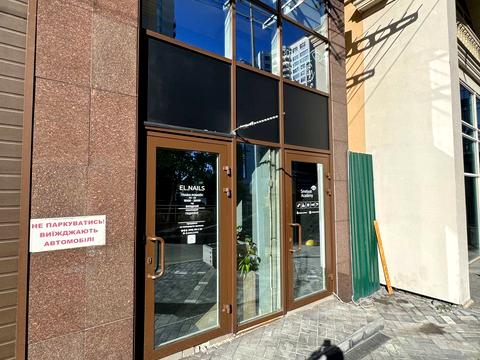 комерційна за адресою Звіринецька вул., 47