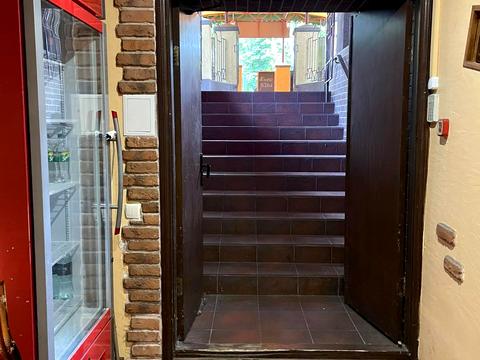 комерційна за адресою Вацлава Гавела бульв. (Івана Лепсе), 49